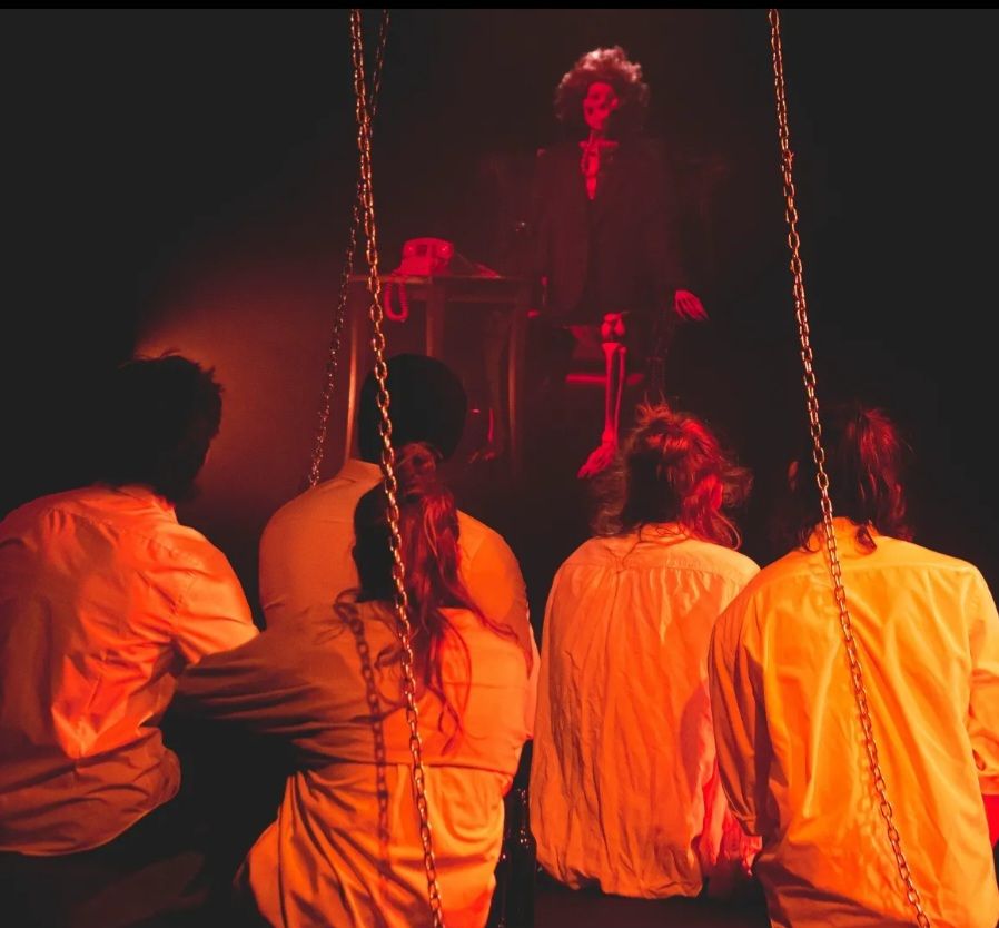 Persistent Shadows by Super 8&nbsp;Auteur.