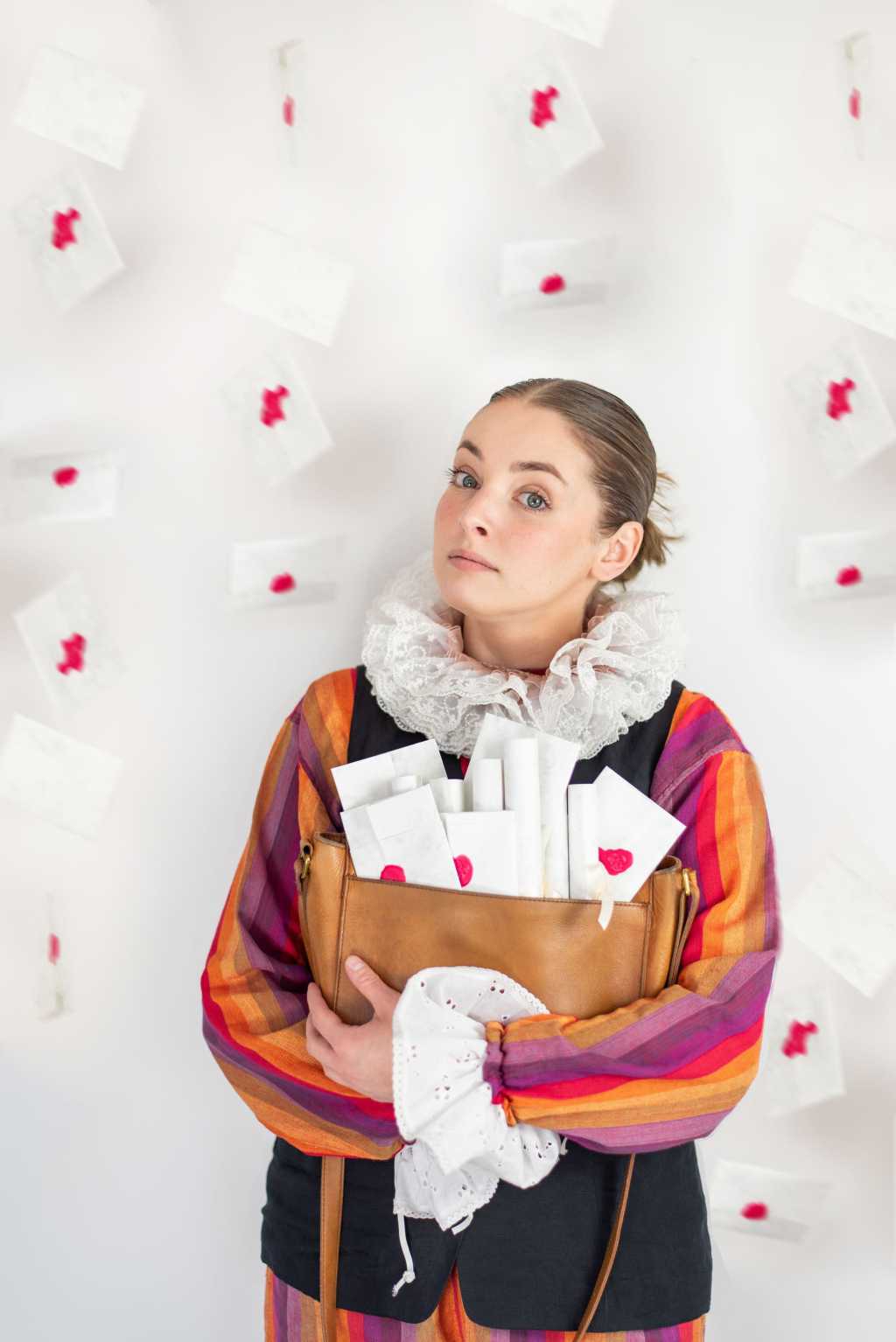 Please Shoot the Messenger-The Hope Theatre.