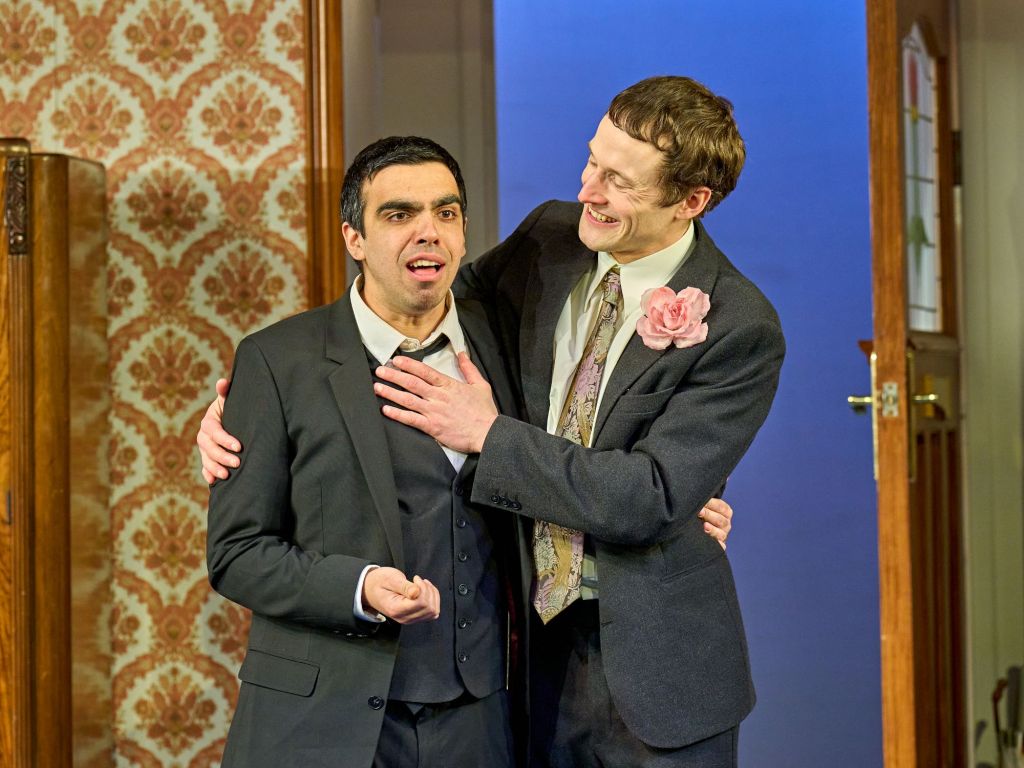 Loot-Queen’s Theatre Hornchurch.